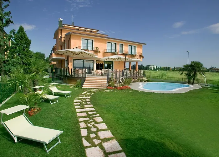 La Rondine 3*